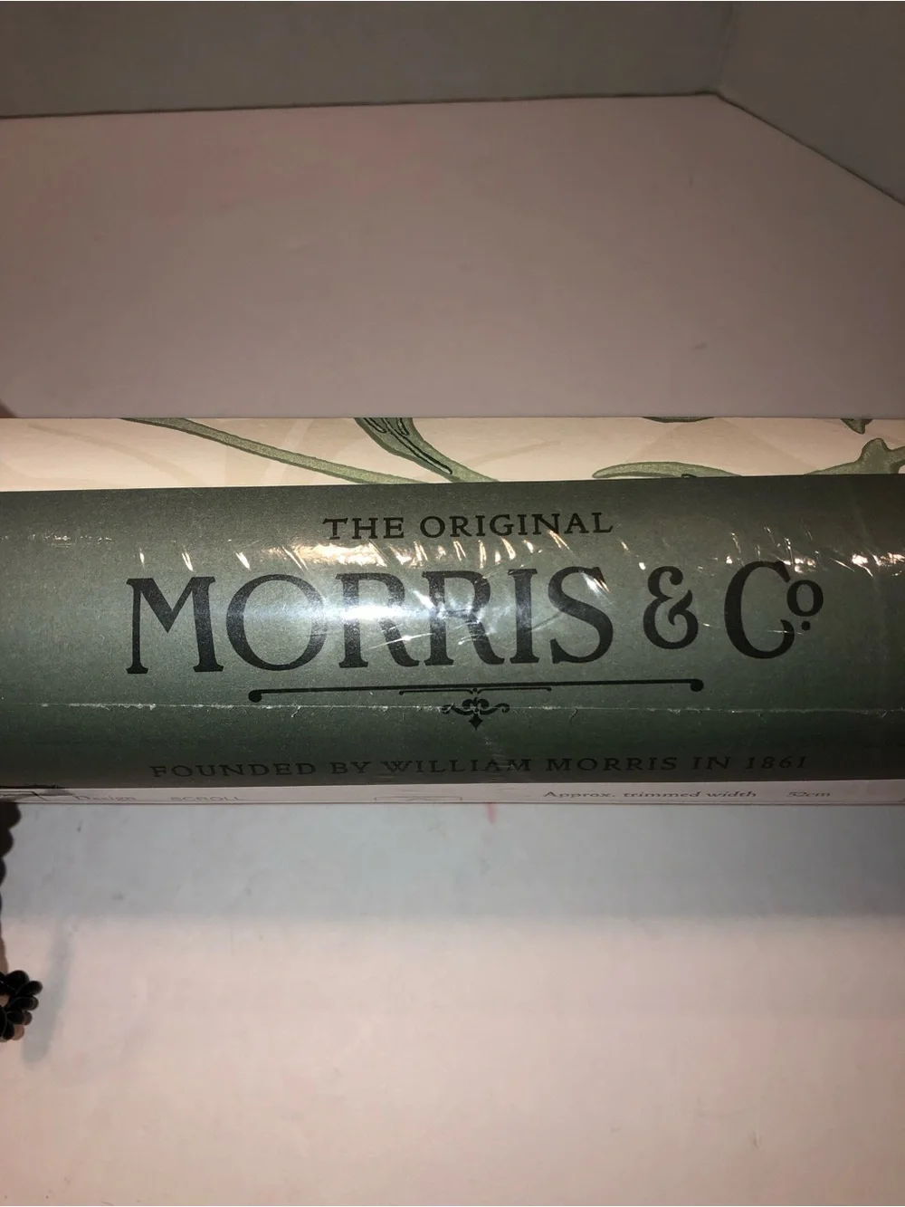 New Anthropologie Morris & Co. Scroll Leaves & Trees Thyme Pear Wallpaper